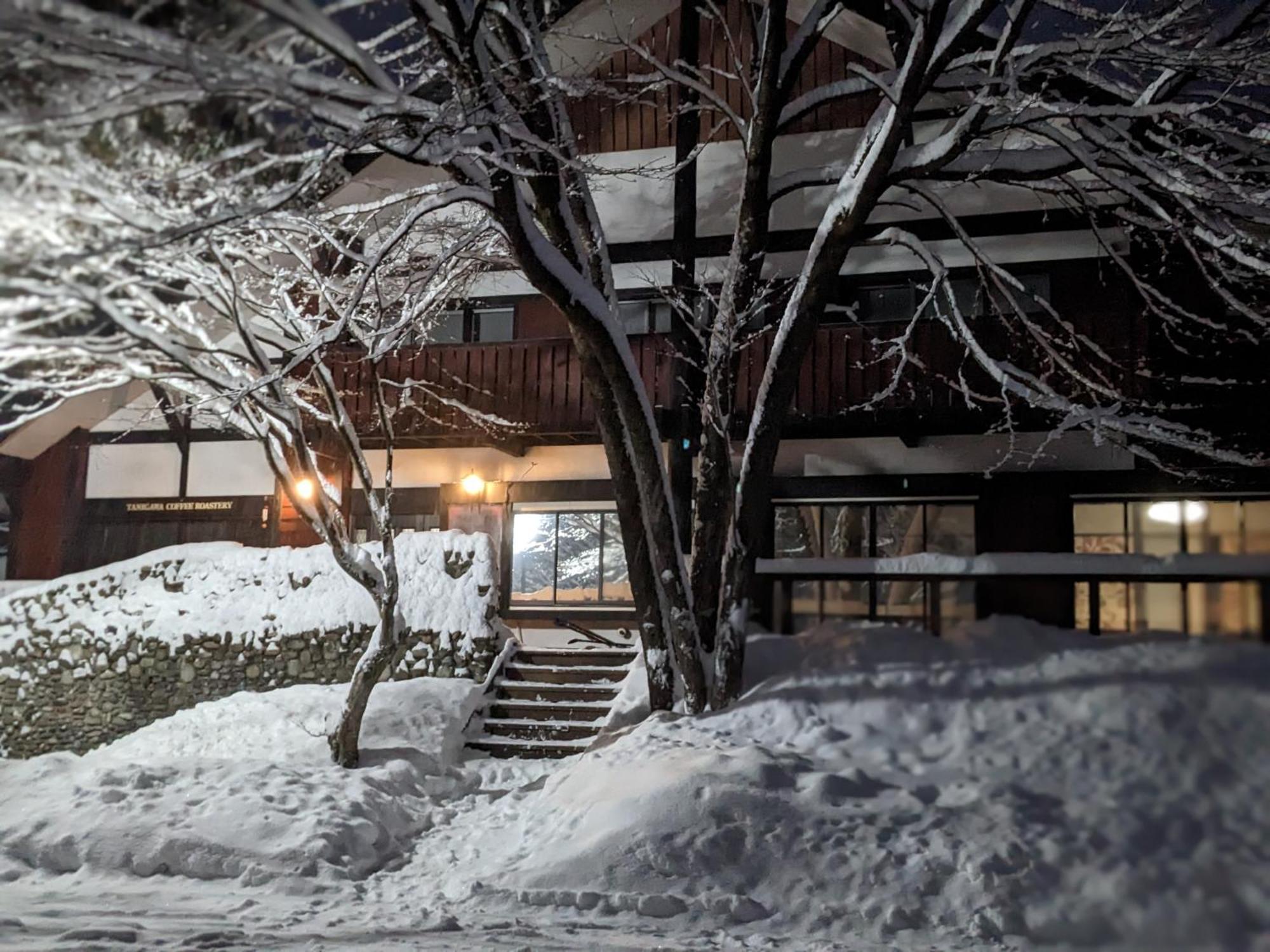 Tanigawa Valley Lodge & Coffee Roastery มินาคามิ ภายนอก รูปภาพ